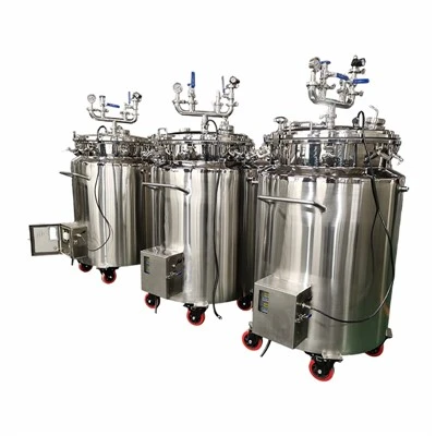 Gelatin and Medcine Service Tank